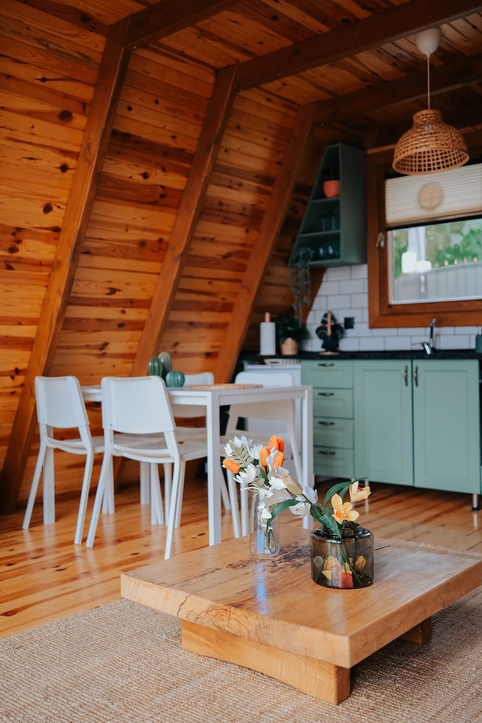 hatice-baran-jOUy262OC8M-unsplash